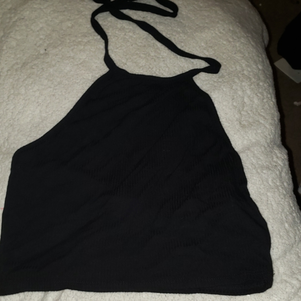 Black cropped halter top